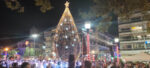 Αγρίνιο: Φαντασμαγορική η εκδήλωση φωταγώγησης του xριστουγεννιάτικου δέντρου (εικόνες – video)