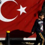 «Πόλεμος» ταξιδιωτικών οδηγιών: Η Άγκυρα προειδοποιεί τους πολίτες της για «ρατσιστικές επιθέσεις»