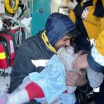 Σεισμός στην Τουρκία: Μάνα έσωσε το μωρό της θηλάζοντάς το για 55 ώρες εγκλωβισμένη στα συντρίμμια