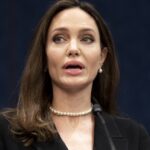 Angelina Jolie: Στο Ιράκ με τους επιζώντες της γενοκτονίας από το ISIS – «Είναι τιμή μου»
