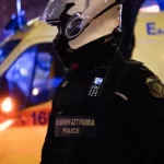 Καρδίτσα: Αστυνομικός της ομάδας «Ζ» σκοτώθηκε εν ώρα υπηρεσίας – «Καρφώθηκε» σε κολώνα