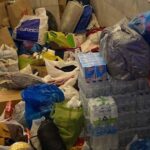 Με «πακέτα αγάπης» για την Τουρκία και τη Συρία κατακλείστηκε το δημαρχείο της Αθήνας