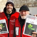 Παναθηναϊκός: Πωλητής του περιοδικού «Σχεδία» στο Σύνταγμα ο Νίκος Παππάς