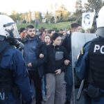 Συγκέντρωση εκπαιδευτικών: Κλειστή η Κηφισίας από τα επεισόδια στο Μέγαρο Μουσικής