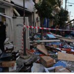 Είχε εγκαύματα…»: Βομβαρδισμένο τοπίο στο Αιγάλεω μετά από έκρηξη σε κατάστημα με φιάλες υγραερίου – Δύο τραυματίες