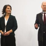 Γερμανία: Δημόσια ειρωνεία της Μπέρμποκ κατά του Σολτς για τα Leopard