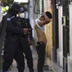 Ελ Σαλβαδόρ: Χτίζουν τη μεγαλύτερη φυλακή της Αμερικής για 40.000 μέλη συμμοριών