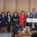 Μητσοτάκης προς υγειονομικούς: Η Υγεία προτεραιότητά μας την επόμενη τετραετία