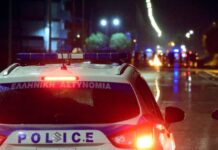 Θεσσαλονίκη: Την έπεισαν να αφήσει κοσμήματα αξίας 40.000 ευρώ στην είσοδο της πολυκατοικίας