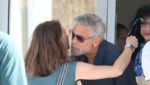 O George Clooney αναχωρεί από τη Μύκονο – Φωτογραφίες