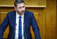 Η πρόταση Ανδρουλάκη στο MEGA για τη μείωση των ωρών εργασίας – Ποιες χώρες «έσπασαν» τις 40 ώρες εργασίας