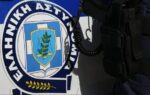 Χανιά: Σε διαθεσιμότητα ο αστυνομικός που κατηγορείται για δωροδοκία και εκβιασμούς – Όσα αποκάλυψε θύμα του στο Live News
