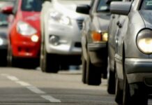 Πλήρωνε το δάνειο, αλλά από την αντιπροσωπεία δεν του έδιναν το ΙΧ ελλείψει τσίγκου