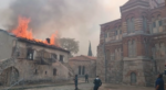Φωτιά στη Βοιωτία: Μεγάλες καταστροφές στη Μονή του Οσίου Λουκά