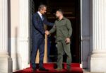 Βολοντίμιρ Ζελένσκι: Υπό άκρα μυστικότητα στην Αθήνα