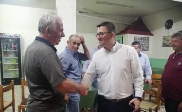 Βούλιαξε το Αρχοντοχώρι απο την επίσκεψη Τριανταφυλλάκη και υποψηφίων του συνδυασμού του (φωτο)