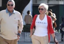 Ελεύθερη με περιοριστικούς όρους η χήρα του Γ. Τράγκα με εγγύηση-«μαμούθ» – Απολογήθηκε για ξέπλυμα και φοροδιαφυγή