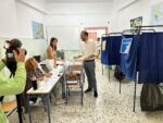 Ψήφισε στο Αγρίνιο ο Νεκτάριος Φαρμάκης (βίντεο)