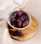 Γιατί αξίζει να τρώτε δαμάσκηνα για την υγεία των οστών