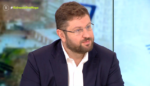 Κώστας Ζαχαριάδης: «Ο Στέφανος Κασσελάκης μου είπε: “Αν το πιστέψεις, θα κερδίσεις”»