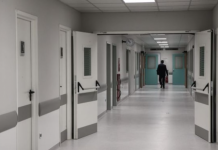 Παίδων «Αγία Σοφία»: Χειρουργήθηκε με επιτυχία 12χρονη από τη Νέα Υόρκη που είχε όγκο στο στέρνο