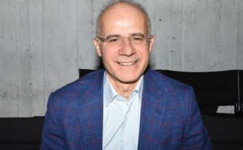 Γιώργος Μητσικώστας για την τεκνοθεσία από ομόφυλα ζευγάρια: «Εγώ δεν είμαι υπέρ αυτού του πράγματος»