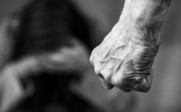 Θεσσαλονίκη: Χειροπέδες στον κεντρικό λιμενάρχη για ενδοοικογενειακή βία