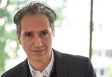 Δημήτρης Κόκοτας: Θλίψη στον καλλιτεχνικό κόσμο για τον χαμό του σπουδαίου τραγουδιστή
