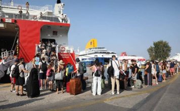Αναχωρούν οι αδειούχοι του Ιουλίου