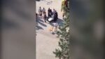 Λαμία: Τουρίστας «κοκκάλωσε» όρθιος για 3 ώρες στο κέντρο της πόλης