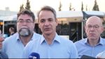 Σε αμαξοστάσιο λεωφορείων στου Ρέντη ο Κυριάκος Μητσοτάκης