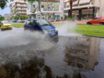 Κακοκαιρία: «Άνοιξαν» οι ουρανοί στην εκπνοή του Αυγούστου – Πλημμύρισαν δρόμοι στην Αττική
