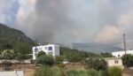 Ρόδος: Χωρίς ενεργό μέτωπο η φωτιά στον Μονόλιθο – Τραυματίστηκαν δύο δασοκομάντος