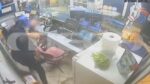 Αθήνα: Βίντεο ντοκουμέντο από ένοπλη ληστεία σε πρακτορείο τυχερών παιχνιδιών