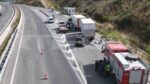 Τροχαίο στην Πάτρα: Παράνομα σταθμευμένο το φορτηγό στο πάρκινγκ