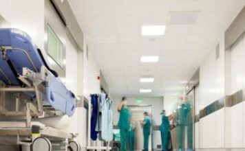 Παίδων «Αγία Σοφία»: Χειρουργήθηκε με επιτυχία 12χρονη από τη Νέα Υόρκη που είχε όγκο στο στέρνο