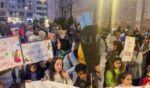 Ισπανία: Διαδήλωση εκπαιδευτικών & γονέων στη Βαλένθια