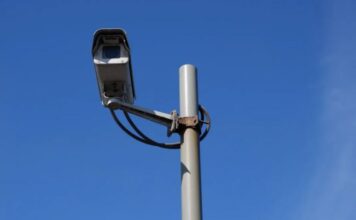 Εγκαθιστά τις πρώτες «έξυπνες» κάμερες η Περιφέρεια Αττικής – Συνολικά 388 ως τον Ιούνιο 2026