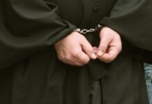 Γρεβενά: Συνελήφθη 70χρονος ιερέας για διαπόμπευση της 43χρονης πρώην συντρόφου του με γυμνές φωτογραφίες