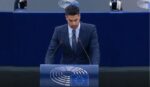 Νίκος Αναδιώτης: Ζήτησε εμμέσως την απαγόρευση αμβλώσεων – Ειδικοί αναλύουν