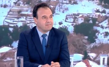 Δείχνει τον Δημήτρη Παπαστέργιου ως υπεύθυνο ο ιδιοκτήτης του «Βιολάντα» – Τι απαντούν οι συνεργάτες του