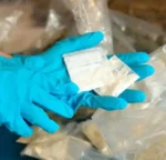 Πάτρα: Άγνωστο ναρκωτικό κατάσχεσε η Δίωξη, ο 48χρονος διακινητής και ο…«Χημικός»