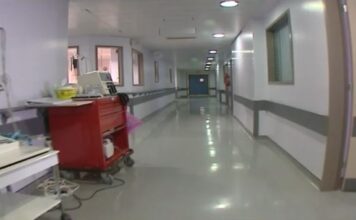 Αίγιο: Ασθενής – μποξέρ ξυλοκόπησε άγρια γιατρό στο νοσοκομείο