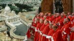 Βατικανό: Ξεκινά η διαδικασία για την εκλογή του νέου Πάπα