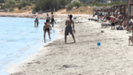 Ανεβαίνει η θερμοκρασία, γεμίζουν οι παραλίες – Δυσβάσταχτο το κόστος για μία βουτιά