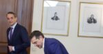 Δημοσκόπηση Interview: Πτώση 4,5 μονάδων για τη ΝΔ – Κοντά στον Μητσοτάκη ο Τσίπρας στην καταλληλότητα για πρωθυπουργός