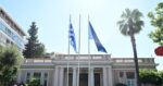 Κυβερνητικές πηγές: «Ο Νίκος Ανδρουλάκης από τη ΔΕΘ επανέφερε τα “πράσινα λεφτόδεντρα”, ισοπεδωτικές και ανεύθυνες λογικές»