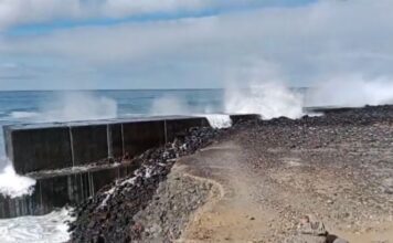 Τρεις νεκροί από ισχυρούς ανέμους και θαλασσοταραχή στην Τενερίφη – Έντονα καιρικά φαινόμενα σε ΗΠΑ και Φιλιππίνες