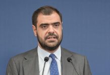 Μαρινάκης: Ευχάριστο ανάγνωσμα το βιβλίο του Τσίπρα – Μιλάμε για την «Ιθάκη» αλλά μην ξεχνάμε το ταξίδι και το αχρείαστο μνημόνιο