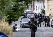 «Βεντέτα» κυβέρνησης – ΠΑΣΟΚ: Νέα αντιπαράθεση για τα Βορίζια και τα «εγκλήματα τιμής» με αφορμή τις δηλώσεις Φλωρίδη